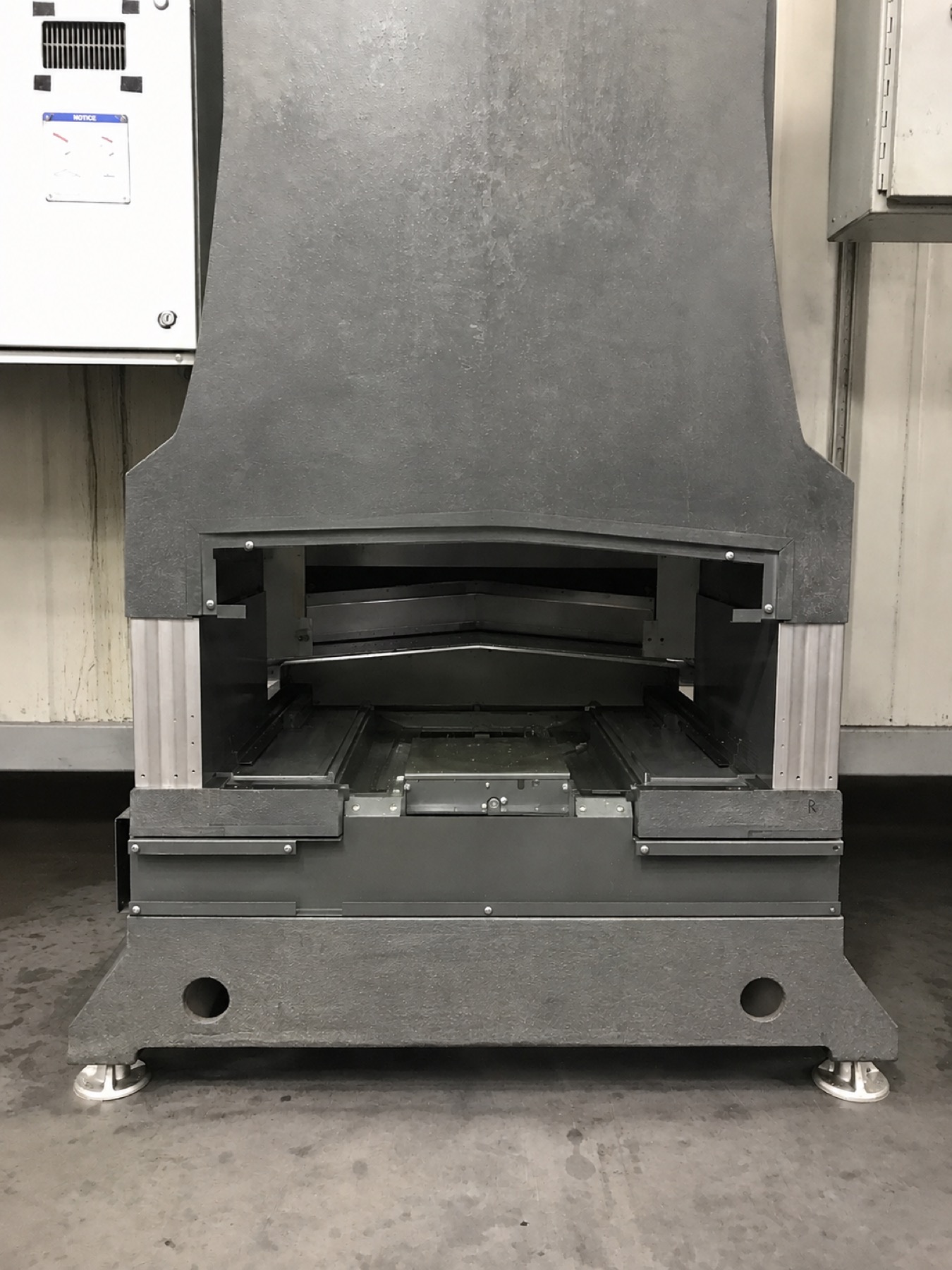 Machine Column Risers